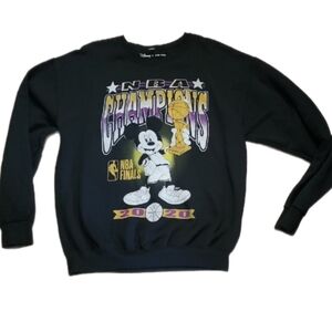 Disney x Junkfood Unisex NBA Championship Mickey 2020 Black Crewneck Sweater